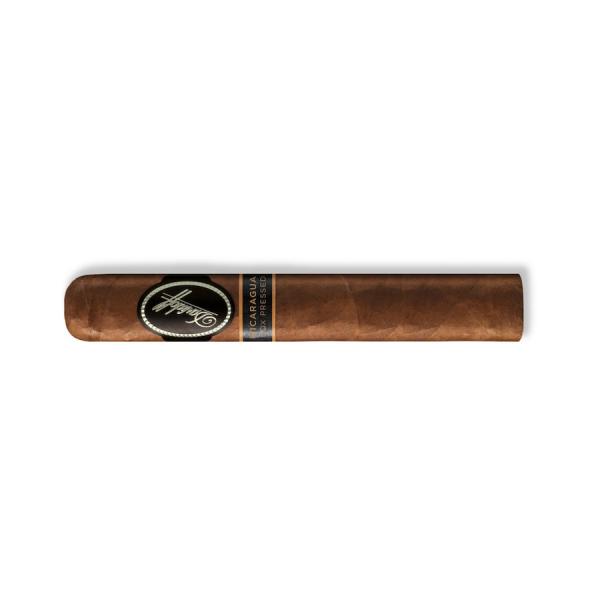 Davidoff Nicaragua Box Pressed Robusto Zigarre einzeln mit schwarz silbernem Logo
